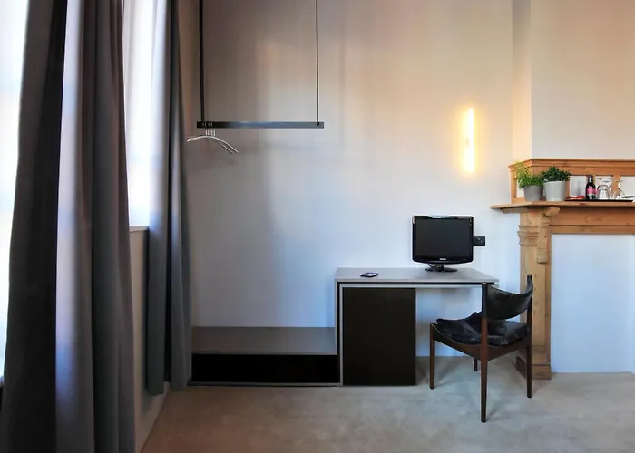 Simon Says - Centre 3* Ghent